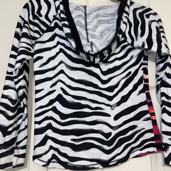 Justice long sleeve hooded top - Picture 2 of 4